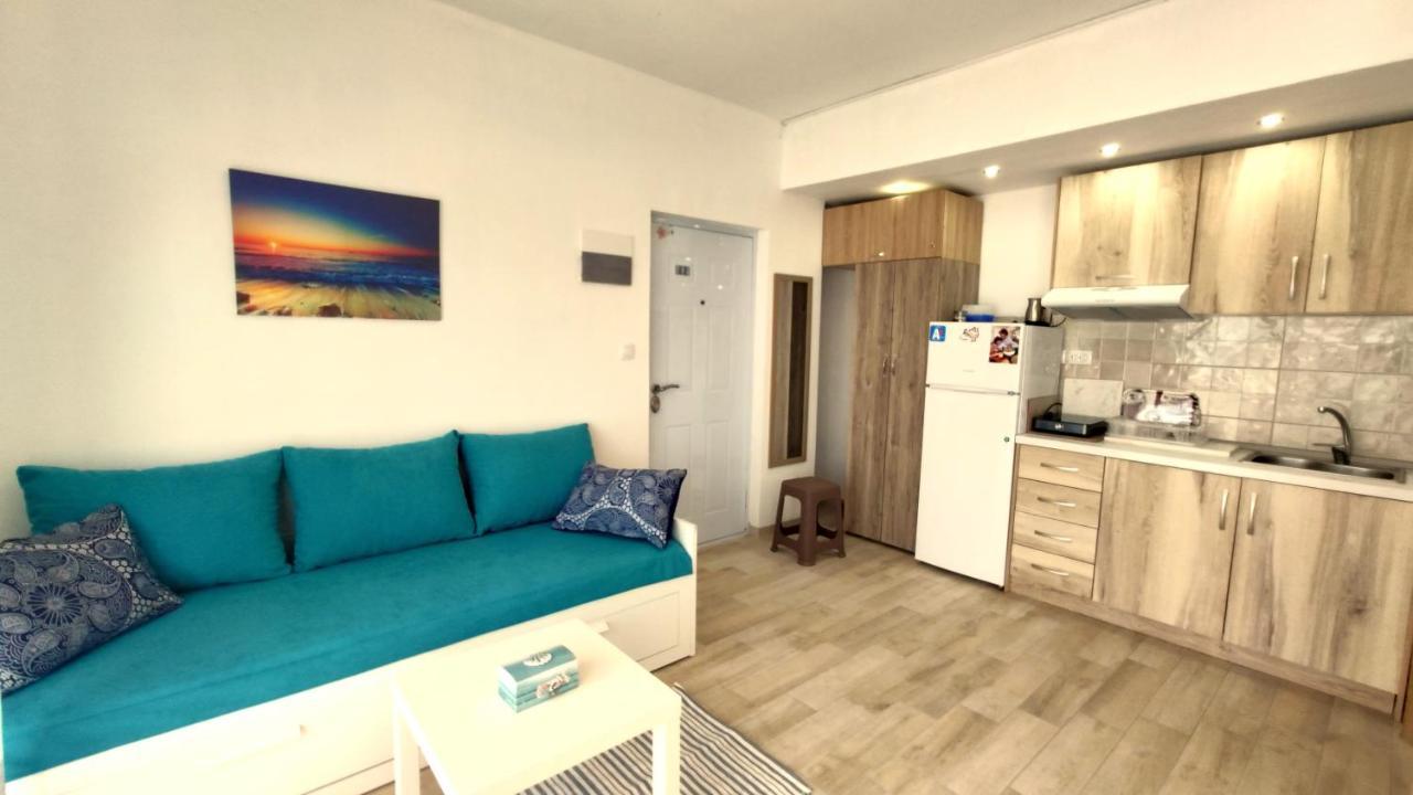 Sea Star Apartments Kallikratia Nea Kallikrateia Zewnętrze zdjęcie