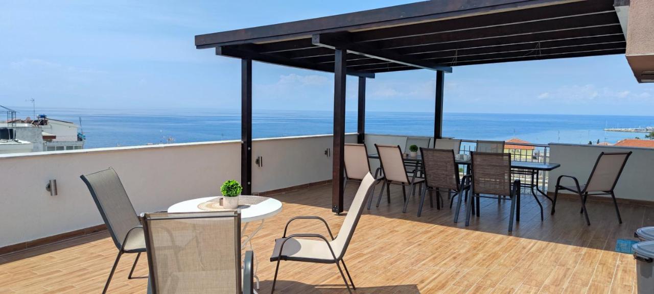 Sea Star Apartments Kallikratia Nea Kallikrateia Zewnętrze zdjęcie